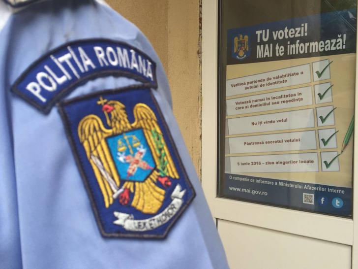 Poliţia cercetează 137 de infracţiuni privind coruperea alegătorului şi 20 pentru fraudă la vot