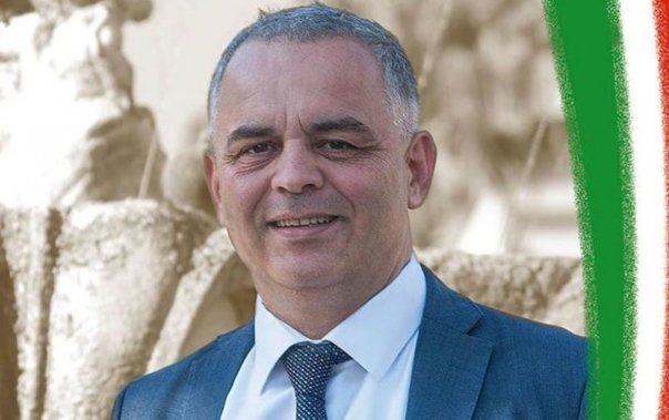 Politician italian: „Romanii sa fie aruncati in suturi peste granita, fara intoarcere! Sunt niste gunoaie umane