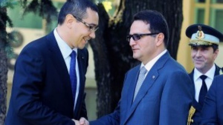 Ponta către Dragnea: Îl băteai la cap pe Maior să o angajeze pe iubita ta de atunci la SRI