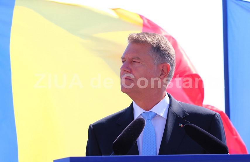 Preşedintele României, Klaus Iohannis, îi acordă Simonei Halep Ordinul Național „Steaua României