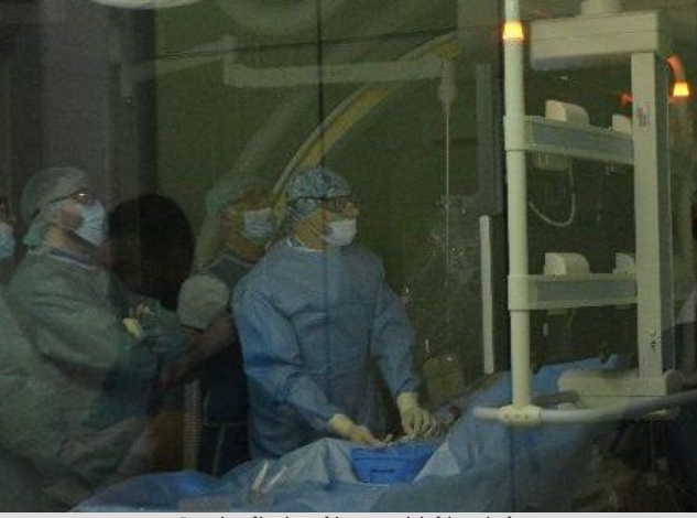 Premieră medicală! 5 anevrisme cerebrale tratate prin implantarea a două dispozitive revoluționare