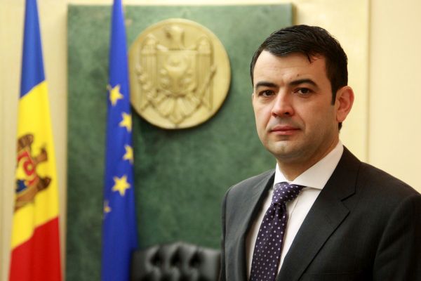 Premierul Chiril Gaburici în fața procurorilor din cauza diplomelor sale de studii