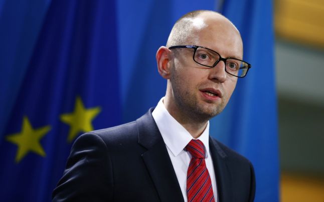 Premierul Ucrainei şi-a anunţat demisia