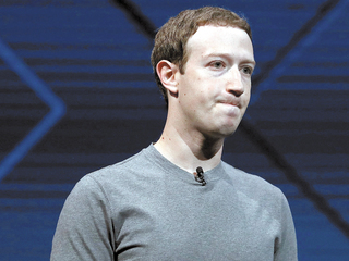 Presiune uriaşă pe Facebook după scandalul Cambridge Analytica