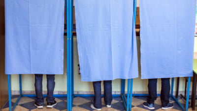 Prezența la vot din acest tur promite să bată recordul ultimilor 20 de ani. Când au ieșit cei mai mulți români la vot