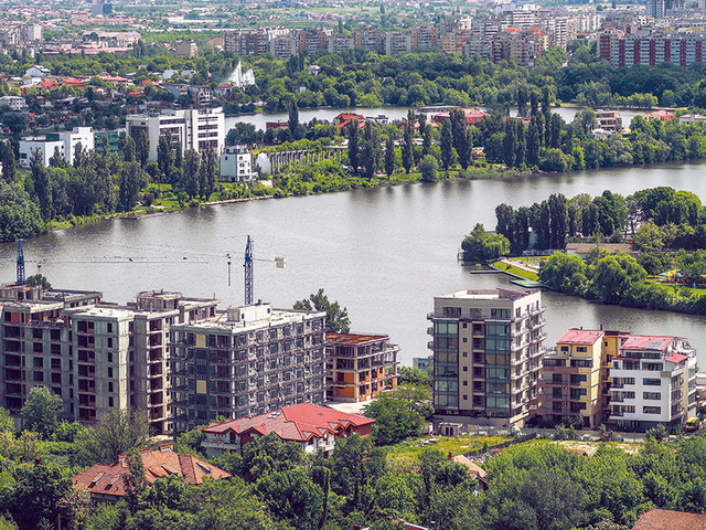 Primăria Capitalei vrea să construiască un pod metalic peste Lacul Herăstrău