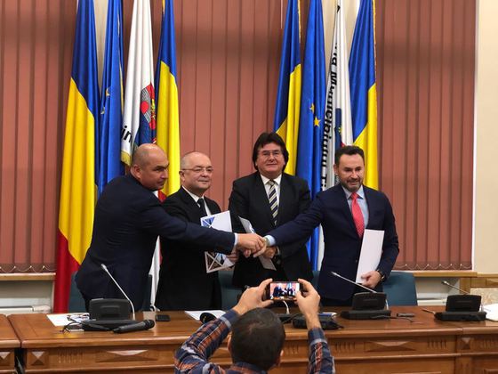 Primarii din Timişoara, Cluj, Arad şi Oradea au înfiinţat Alianta Vestului. AVE Boc: Nu este un proiect de separatism teritorial!