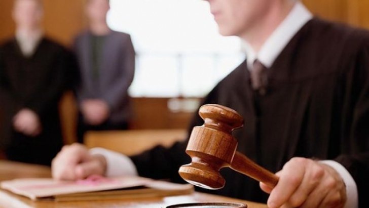 Primarul din Băile Herculane, trimis în judecată pentru fapte de corupție