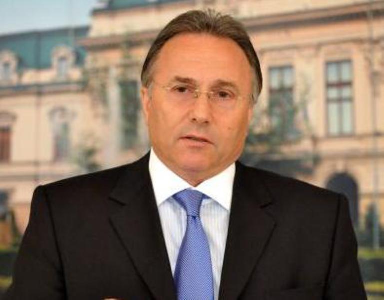 Primarul suspendat al Iasiului, Gheorghe Nichita, si seful UTI Tiberiu Urdareanu, trimisi in judecata de DNA