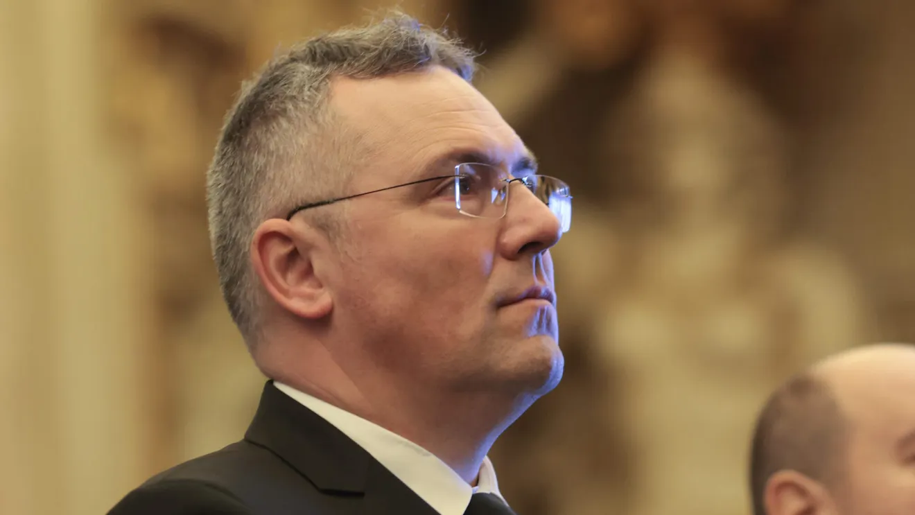 Procurorul Claudiu Sandu despre cum șefa CAB Liana Arsenie îl scapă de dosar pe Robert Negoiță: „Favorizarea făptuitorului. În urmă cu 8-9 ani probabil se lăsa cu arestări