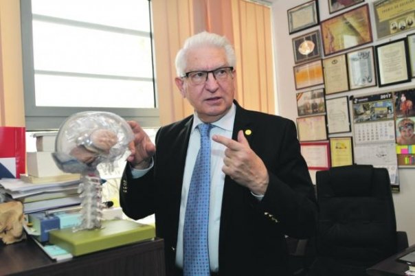 Prof. dr. Alexandru Vlad Ciurea, medic neurochirurg: 10 lucruri zilnice care ne tin sanatosi