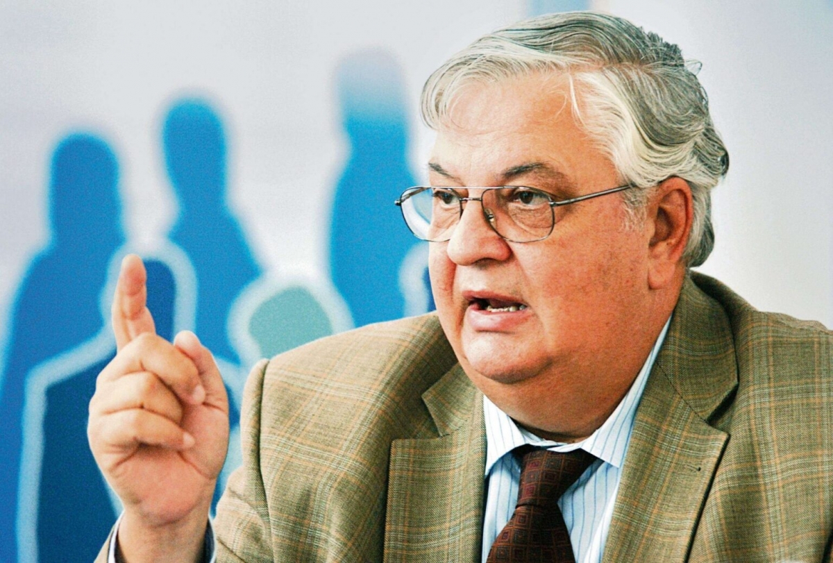 Profesorul Mircea Coșea critică aspru Legea Austerității: E total antinațională și va distruge economia definitiv!