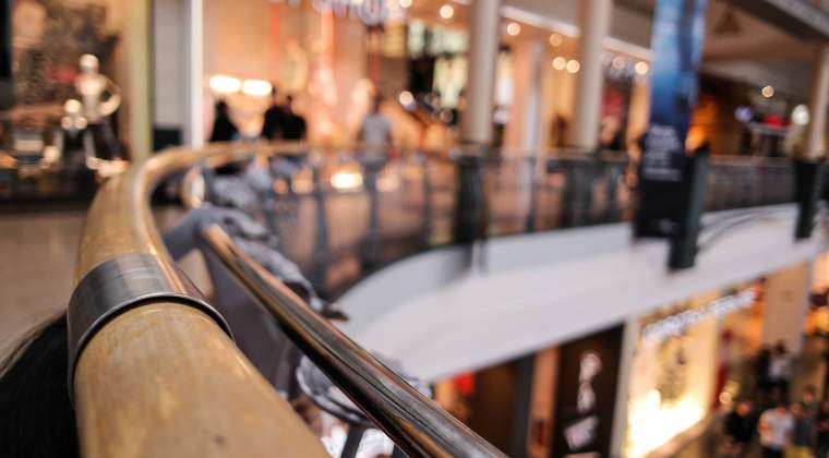 Programul complet al magazinelor si mallurilor deschide de Paste
