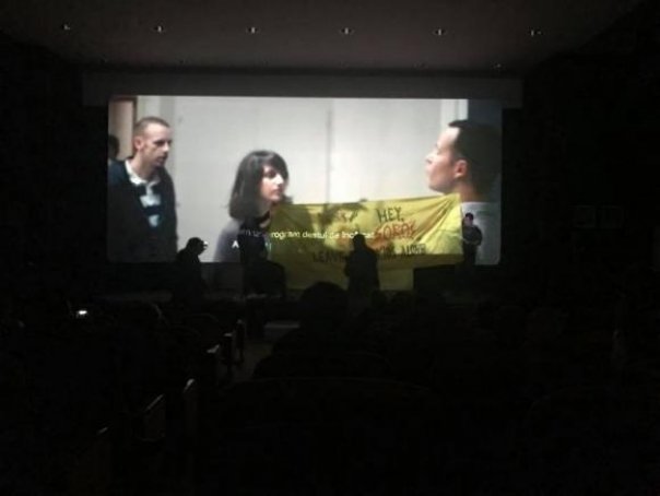 Proiectia unui film despre adolescenti homosexuali, intrerupta: Romania nu e Sodoma si Gomora