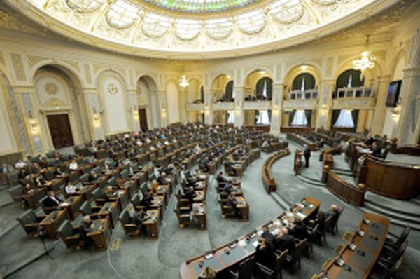 Proiectul de lege privind abrogarea pensiilor speciale a fost respins de Senat