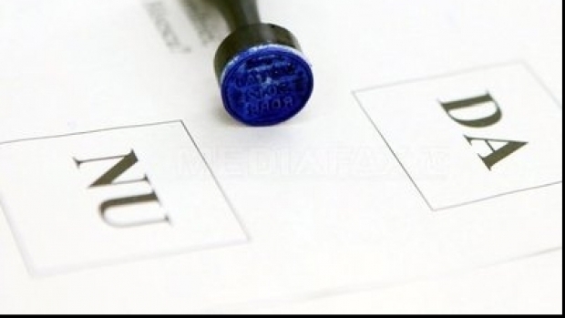 Propunerea legislativă de revizuire a Constituţiei, în sensul redefinirii familiei, la votul final din Senat