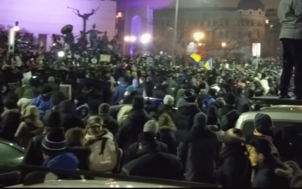 Protest al poliţiştilor la Ministerul Afacerilor Interne, pentru majorarea salariilor