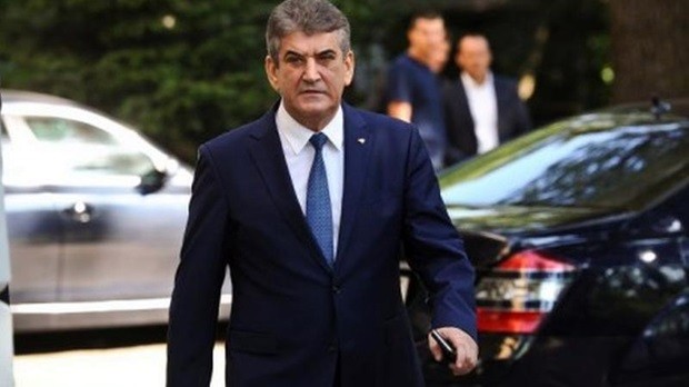 Protest faţă de decizia Senatului în cazul lui Gabriel Oprea, iniţiat pe Facebook