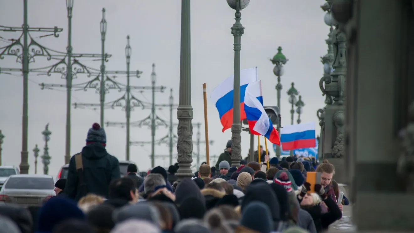 Putin a promulgat legea care permite Serviciului de Securitate al Rusiei să întrerupă serviciile de telefonie mobilă pentru ruşi
