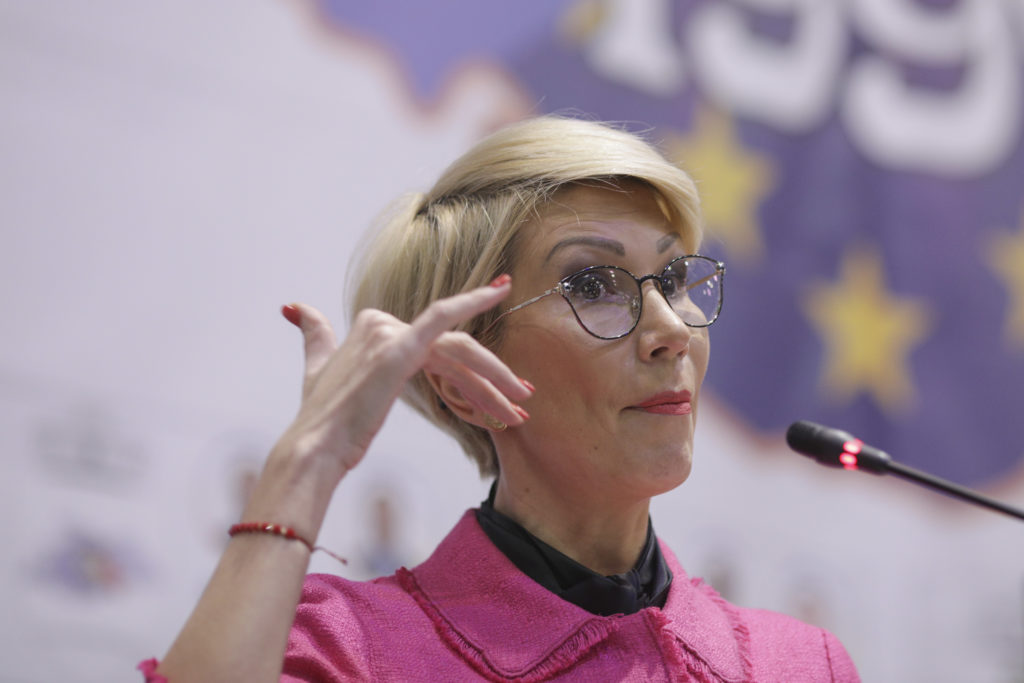 Raluca Turcan si Bogdan Gheorghe favorizeaza