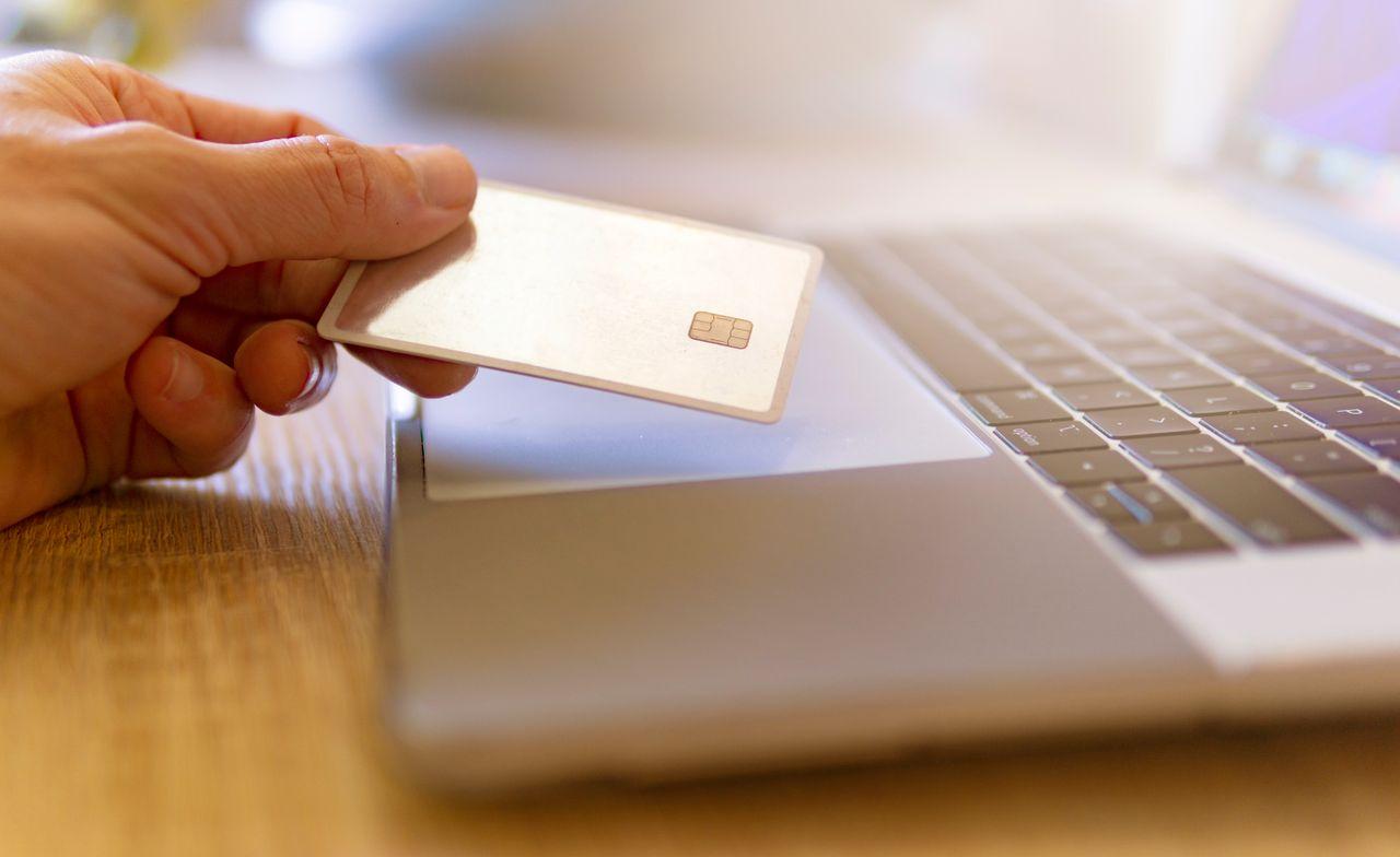Rambursarea anticipată la un credit online: suma plătită nu este singura decizie
