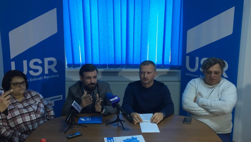 Rasism al unui lider USR: „Oricât ne-ar costa, merită scoși romii din Centrul Vechi!