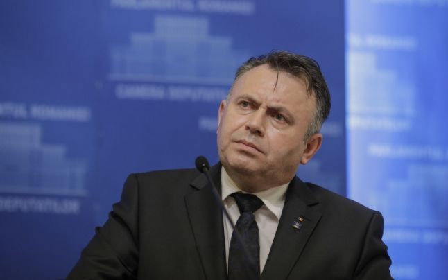 Reacţia lui Nelu Tătaru după ce Alexandru Rafila a râs la declaraţiile sale