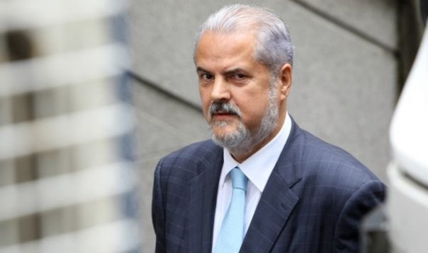 Reactia lui Adrian Nastase dupa dezvaluirile lui Gigi Becali referitor la condamnare