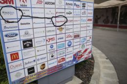 Recepția de ziua SUA, sponsorizată de companiile interesate de gaze