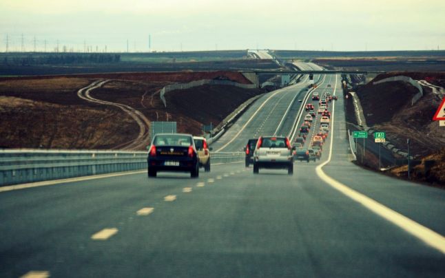 Record de viteza înregistrată de radar in România. Sofer prins cu 246 km/h