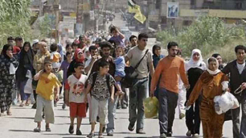 Refugiaţii alocaţi României au fugit din tabere ca să nu ajungă la Bucureşti