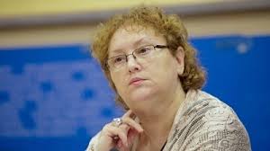 Renate Weber: Victor Ponta, un premier în mâinile altora