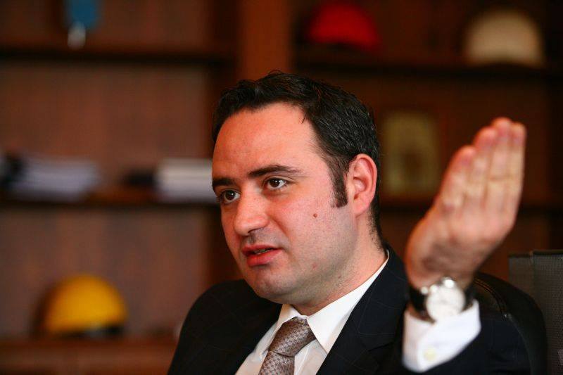 Responsabilii zonali ai lui Alexandru Nazare dezertează în tabăra lui Daniel Tudorache!