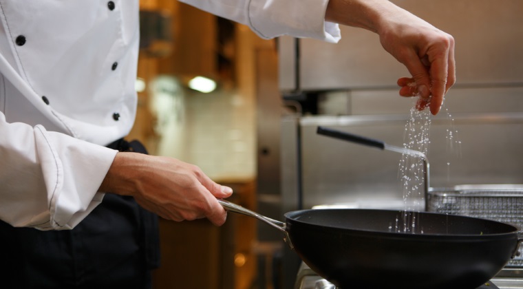 Revelion cu stafilococi la restaurantul din Sibiu unde peste 40 de turişti s-au îmbolnăvit
