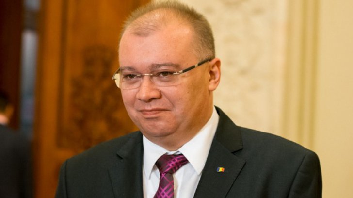 Români blocaţi la Londra din cauza vremii. Ambasadorul Mihalache: