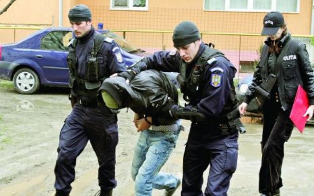 România, raiul infractorilor si recidivistilor: 200 de infractiuni cu violenta au fost comise deja de detinutii eliberati compensatoriu de Tudorel Toader