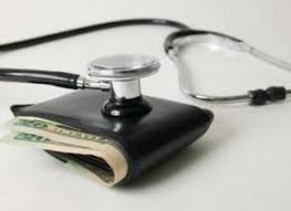Românii care muncesc la negru în Occident vor plăti, din 2016, 792 de lei/an la sistemul public de sănătate din țară