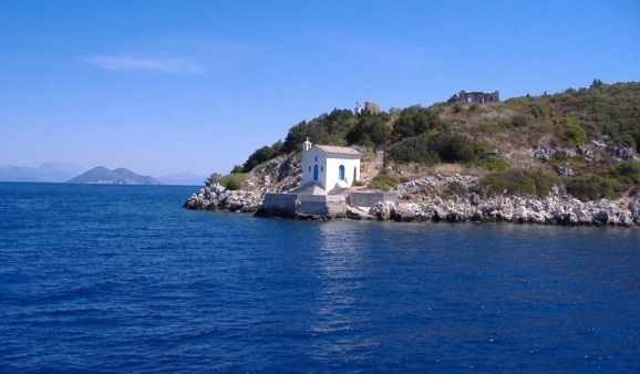 Român cazut de pe feribot, găsit inecat în Marea Adriatică
