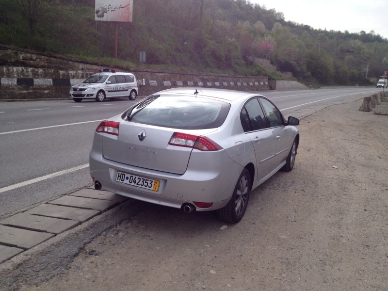 Romanii care cumpara masini din Germania trebuie sa ceara autoritatilor de acolo numere de inmatriculare de export pentru a putea circula cu ele in Romania