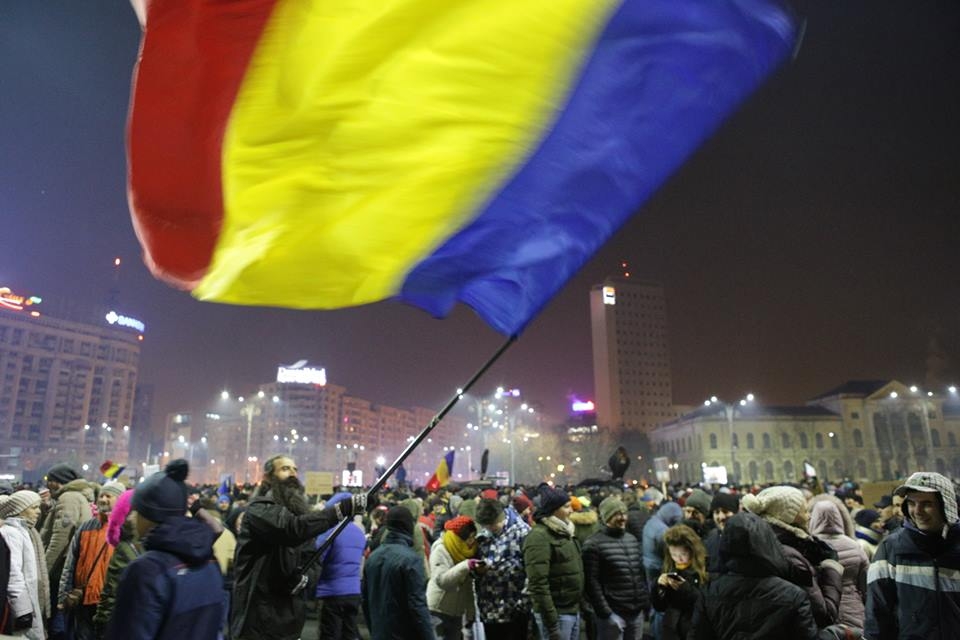Romanii ies din nou in strada si protesteaza fata de modificarile fiscale