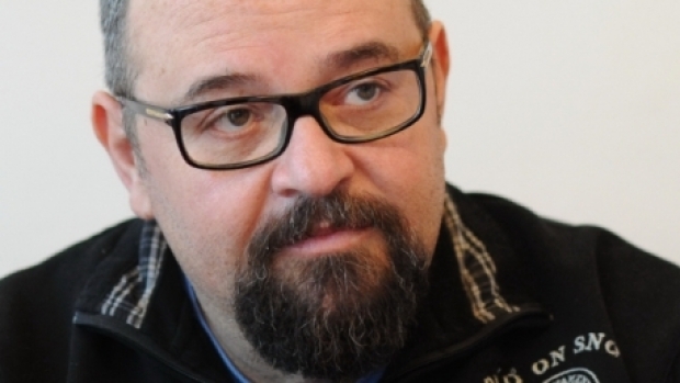 Rudele victimelor din Colectiv protestează față de candidatura lui Piedone