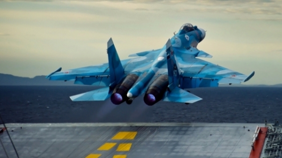 Rusia a trimis in Crimeea 10 bombardiere si mai multe avioane de atac