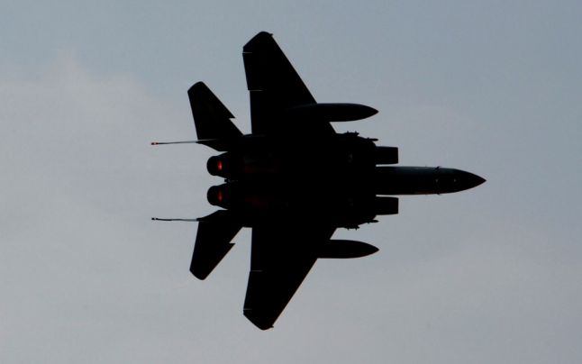 Rusia, avertisment pentru Turcia: Nu garantează siguranţa avioanelor militare spre Siria