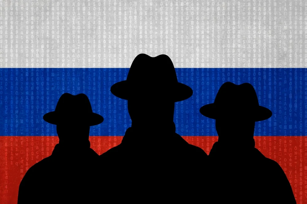 Rusia recrutează "spioni români de unică folosință". General: "Sunt oameni vulnerabili, mulți nici nu realizează ce fac"
