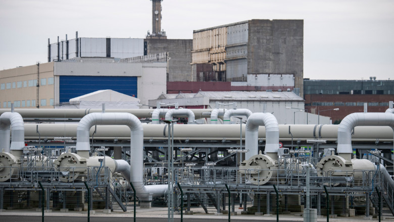 Rusia susține că Gazprom a început să-şi folosească stocurile de gaze pentru a stabiliza piața europeană. Ce scenarii studiază UE