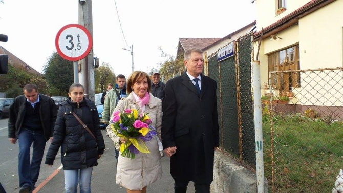S-a dat motivarea oficiala a instantei: De ce a pierdut familia prezidentiala casa din centrul Sibiului