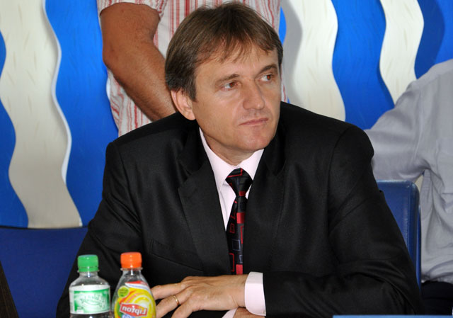 S-a respectat cutuma privind componența Comisiei pentru controlul SIE