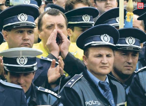 Salarii uriase pentru sefii MAI pe criterii de
