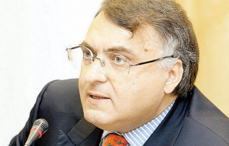 Scandal imens în familia Adamescu pentru celebrul magazin Unirea, o companie care valorează pe bursă 167 mil. lei