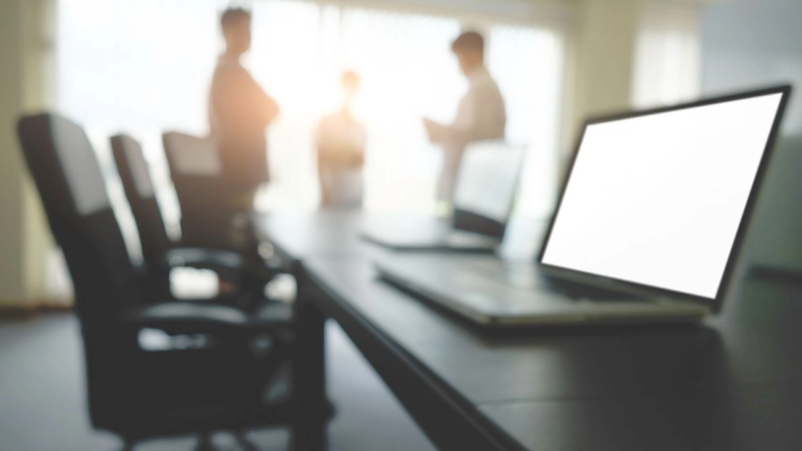 Se schimbă regulile jocului: războiul din Iran accelerează săptămâna de lucru de 4 zile
